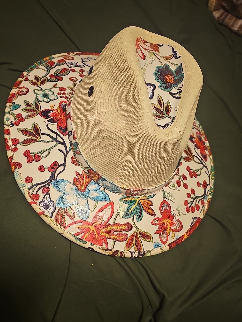 Cowgirl Bone White Hat with Multicolor Floral Trim
